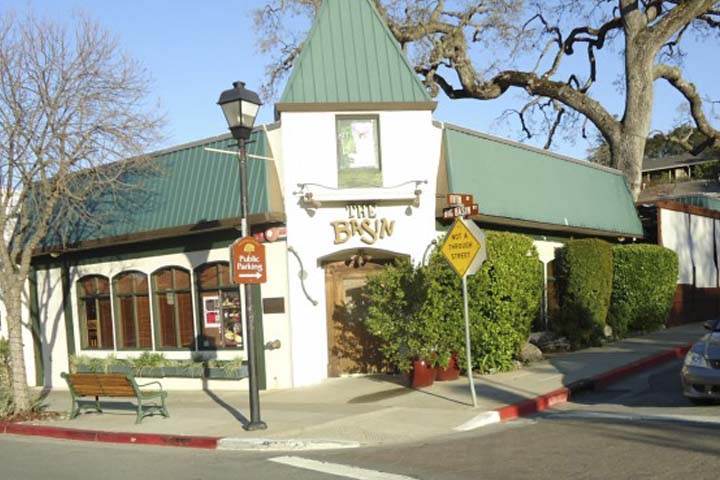 Saratoga California Store